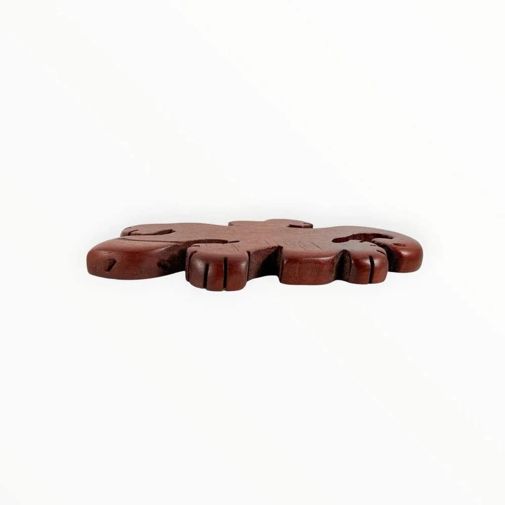 Wooden‎ Carved Lizard Refrigerator Magnet